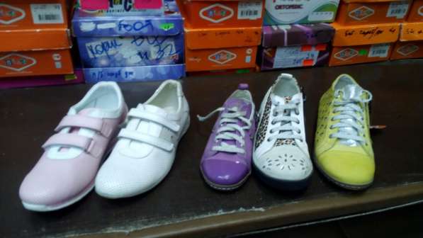 Распродажа детской обуви в Снегирях в Москве фото 8