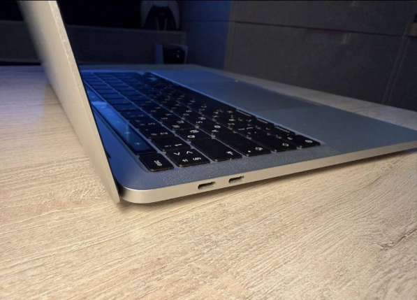 MacBook Pro 13" M1 — мощный и компактный в Москве фото 4