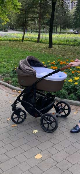 Продаю коляску 2в1 в Владикавказе