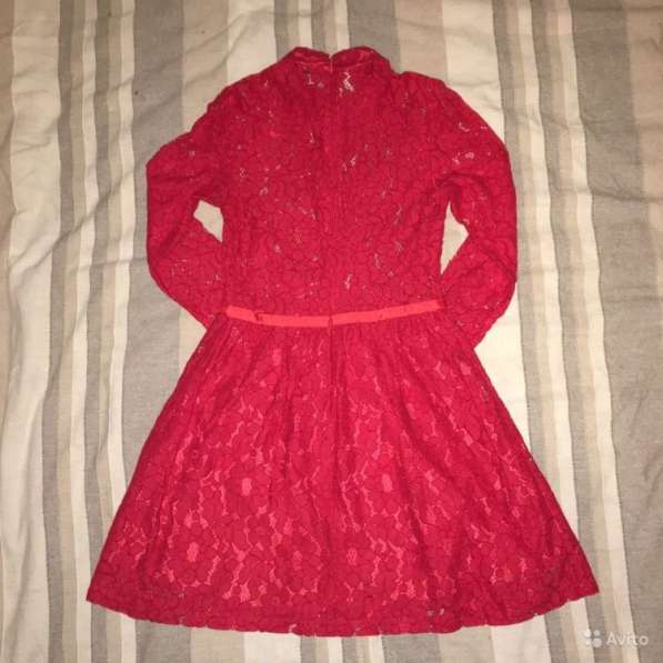 Дизайнерское кружевное красное платье в Обнинске фото 6