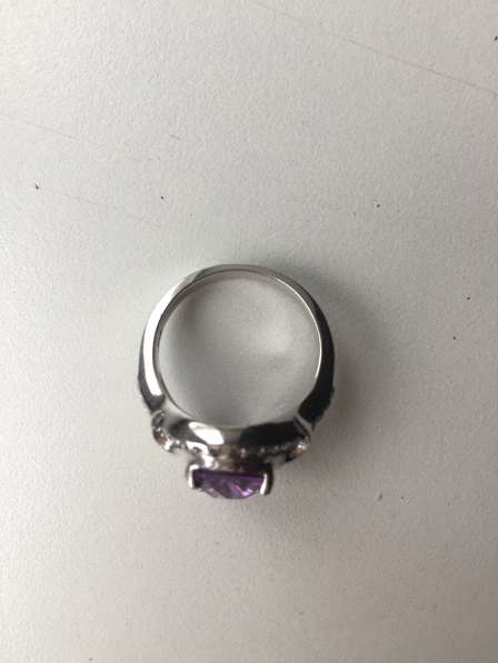 Кольцо серебро новое 19 размер камень аметист стразы сваровс в Москве фото 7