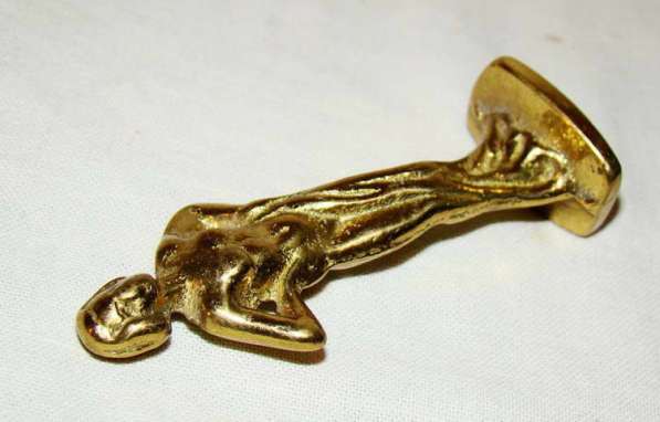 Фигурка - статуэтка литая Женщина (E235) в Москве