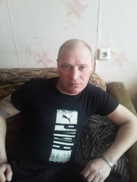 Олег Валерьевич Черепанов, 45 лет, хочет пообщаться