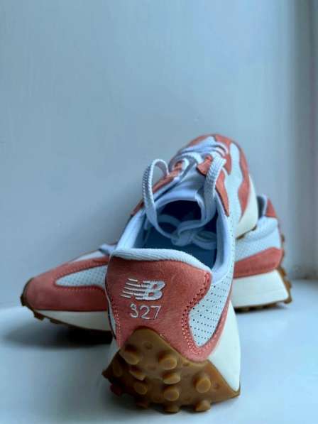 Продам new balance 327, бас шип по вопросам писать в Москве фото 3