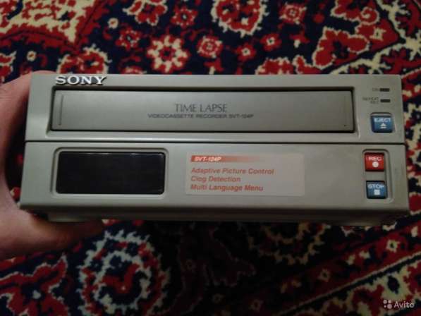 Спецвидеомагнитофон Sony SVT-124