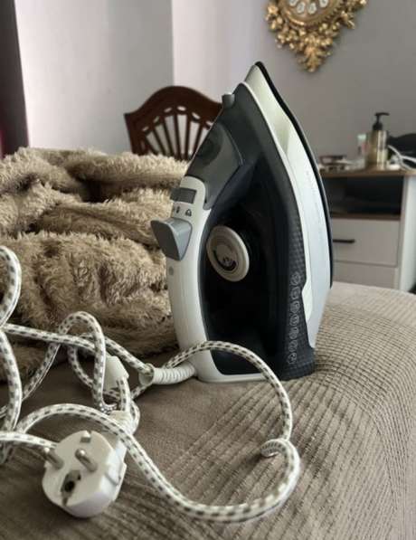 Утюг старый