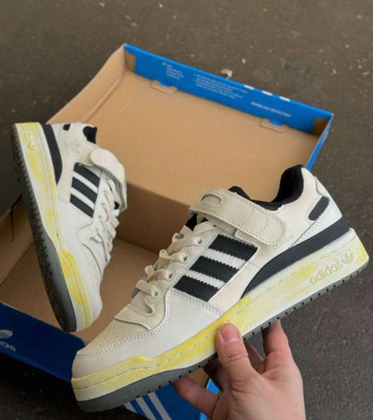 Кроссовки Adidas forum