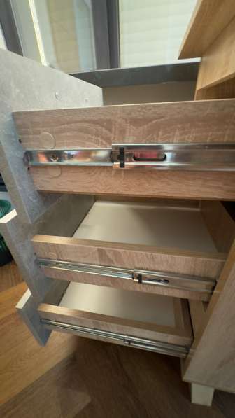 Компьютерные столы, деревянные в Москве фото 4