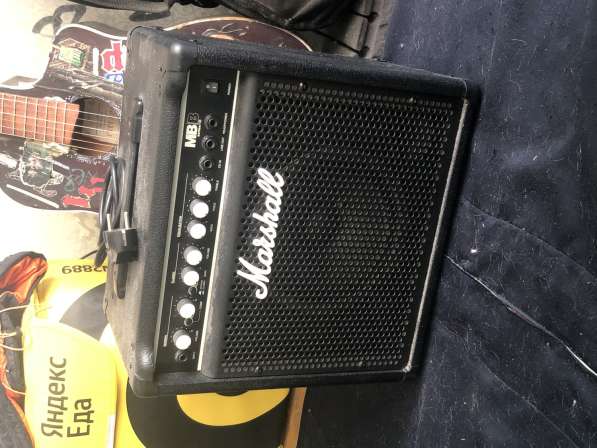 Басовый комбо усилитель MARSHALL MB15