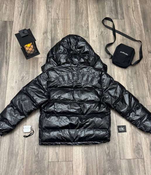 Глянцевая куртка Trapstar в Ростове-на-Дону фото 4