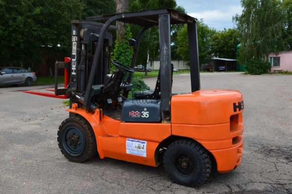 Погрузчик продаем. СКИДКИ! в Москве