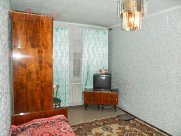 Продам четырехкомнатную квартиру в Вологда.Жилая площадь 77 кв.м.Этаж 5.Есть Балкон. в Вологде