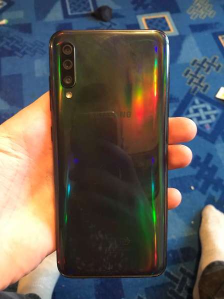 Samsung Galaxy A70 128g в Екатеринбурге фото 3