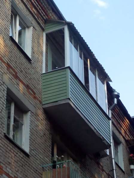 Отделка балконов и лоджий в Москве