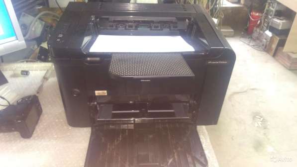 Принтер HP LaserJet P1606 dn, б/у, рабочий