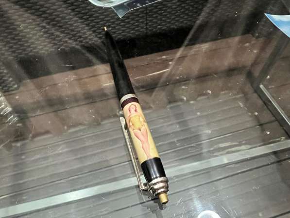 Ручка с раздевающейся девушкой СССР в Москве фото 12