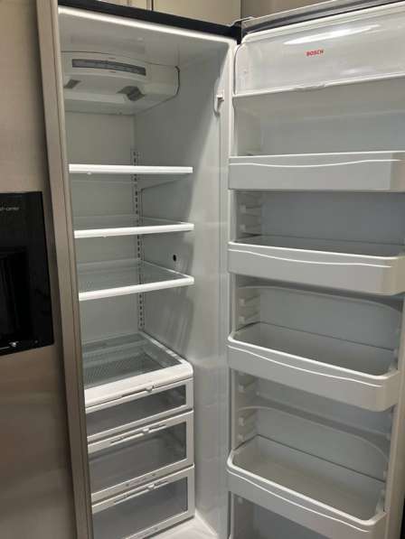 Холодильник Bosch side by side с ледогенератором в Санкт-Петербурге