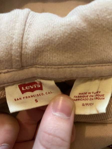 Толстовка Levi’s в Санкт-Петербурге