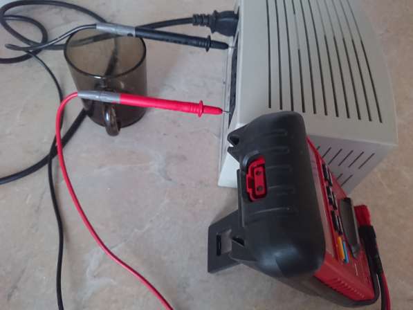 Стабилизатор напряжения APC Line-R в Челябинске фото 14