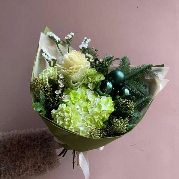 Новогодние композиции и букеты в Санкт-Петербурге фото 7