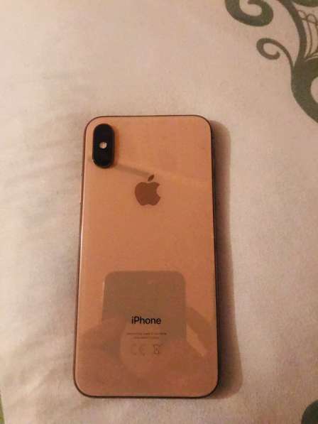 Продам iPhone XS 64 гб