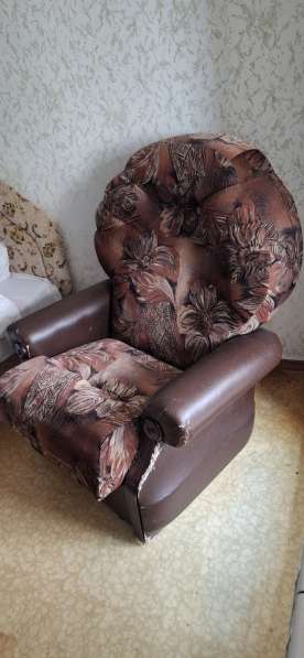 Кресла б/у бесплатно в Евпатории