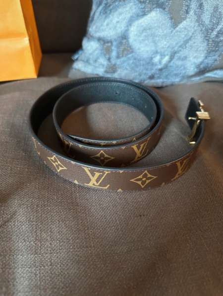 Ремень Louis Vuitton в Санкт-Петербурге