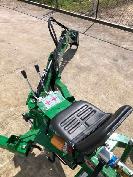 Мини-экскаватор прицепной HBP-15 в Москве фото 3