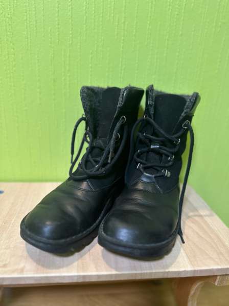 Ботинки зимние женские