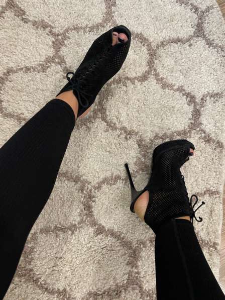 Ботильоны замшевые 39