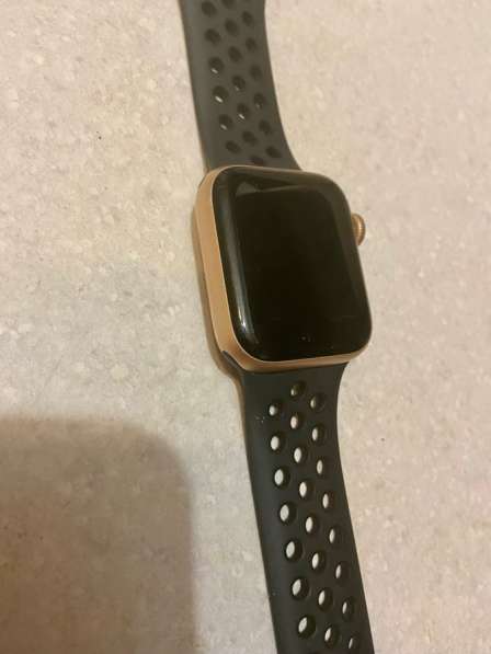 Apple Watch 5 40 mm в Санкт-Петербурге фото 4