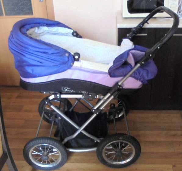 Продаётся детская коляска "два в одном" в Калининграде