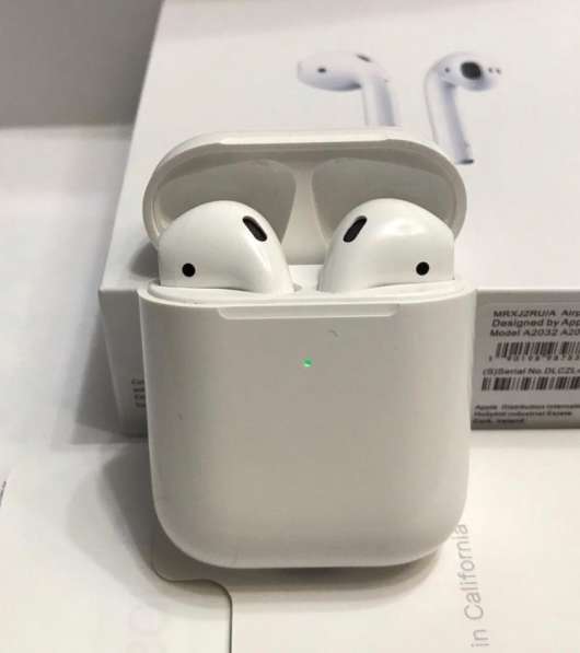 AirPods в Москве