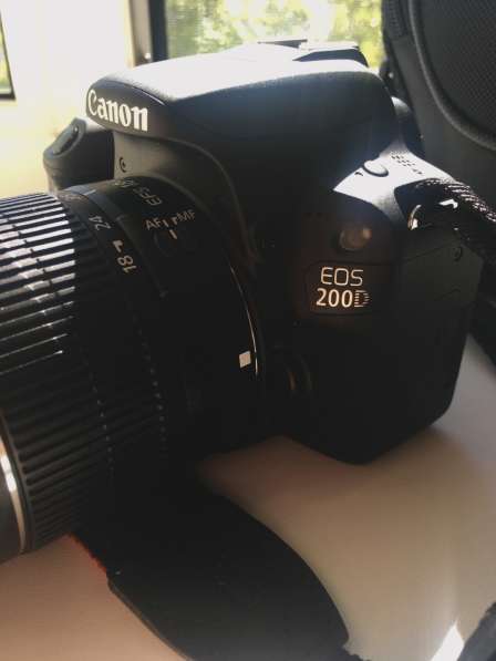 Canon EOS 200D 18-55 kit