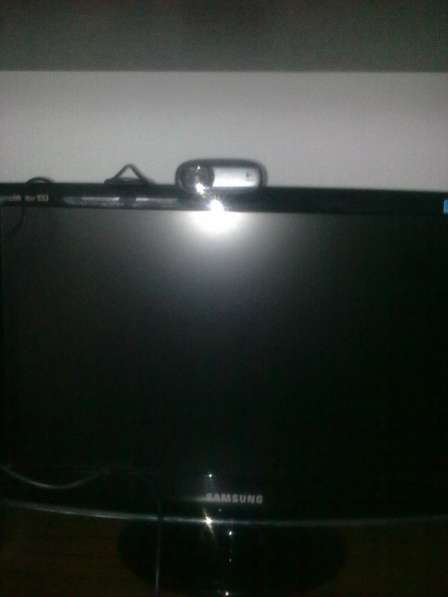 Веб-камера фирмы -Logitech-