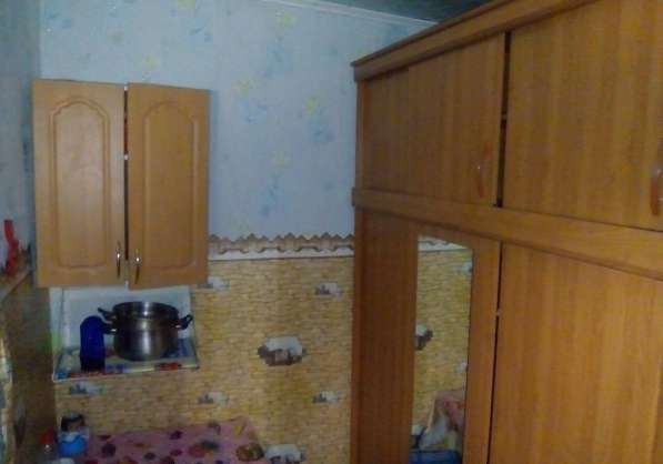 Комната в общежитии с техникой в Брянске