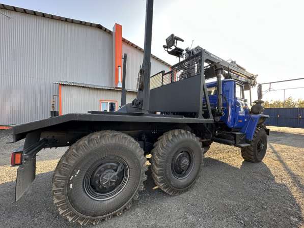 Урал 4320 с новым гидроманипулятором в Миассе фото 3