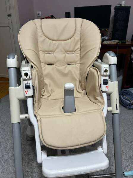 Стульчик для кормления в Омске