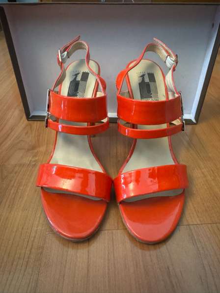 Босоножки из натуральной кожи