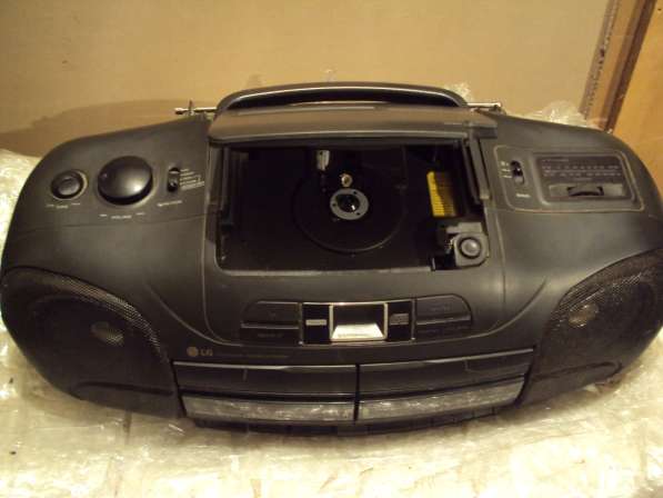 Двухкассетный магнитофон с cd LG в Липецке