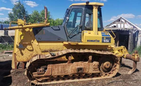 Продам бульдозер Komatsu D65E-12, 2011 г/в