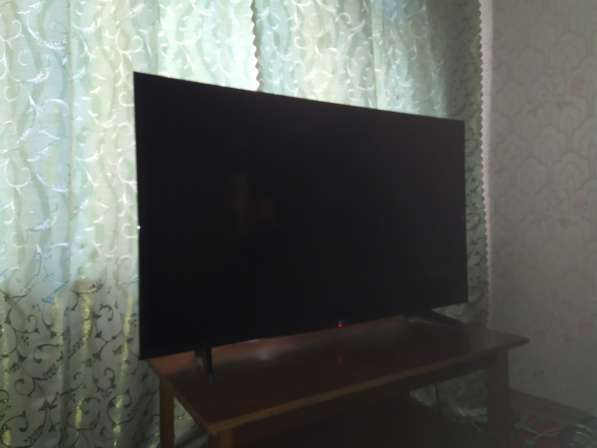 Продам Телевизор LG 49UH610V, 49" (123 см)