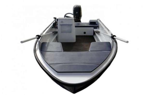 Продаем лодку (катер) Trident Zvezda 400