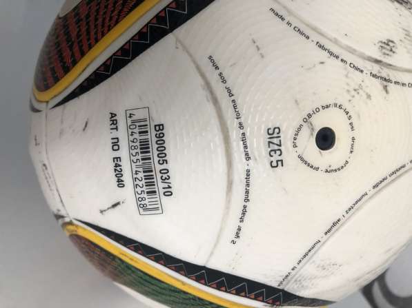 Мяч оригинал adidas Jabulani FIFA World Cup 2010 в фото 4