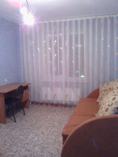 Срочно сдам двух комнатную теплую и светлую квартиру в Томске фото 3