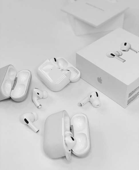 AirPods в Москве фото 4