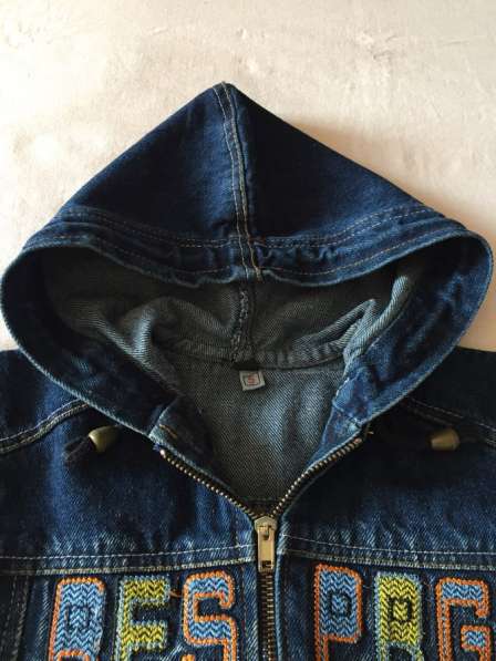 Куртка джинсовая на мальчика 98-104 см, б/у в Волгограде фото 5