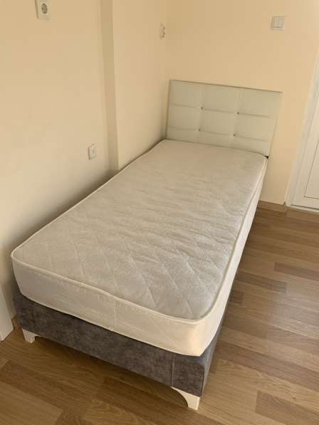 Новая односпальная кровать