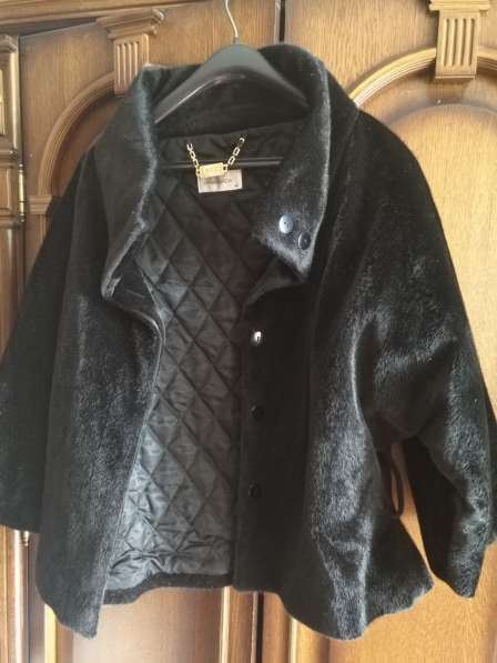 Женская куртка фирмы LASAGRADA 50 размер в Москве