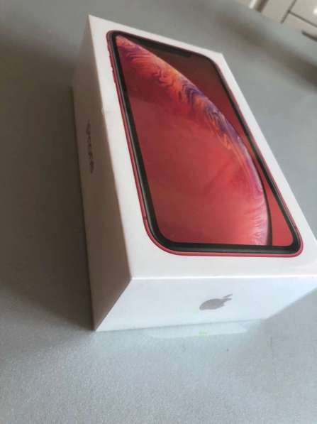 Продам iPhone xr